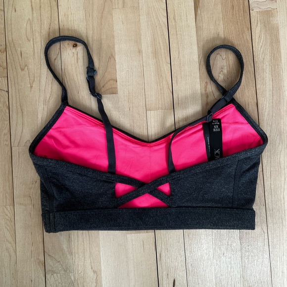 LJ Black Sports Bra XS - Picture 2 of 3